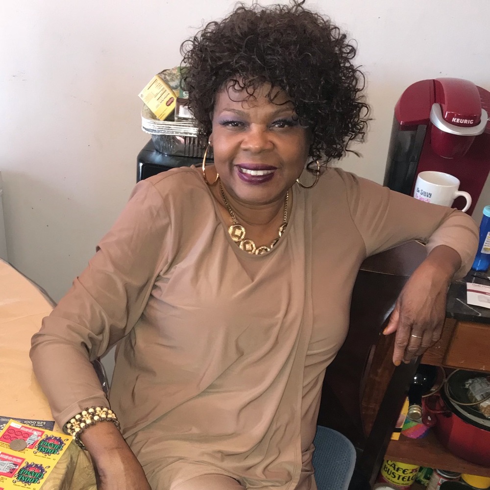 Meet your Posher, Emma